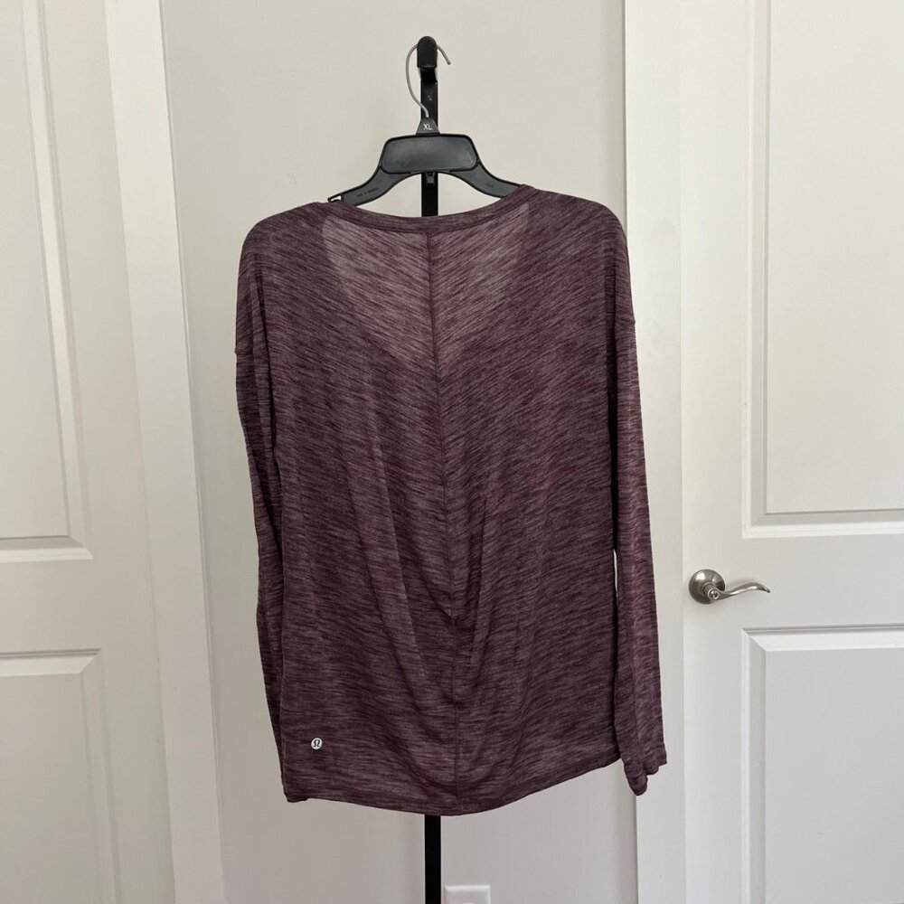 Lululemon Meant To Move Long Sleeve in Heathered Black Cherry Size 8 - Picture 4 of 10